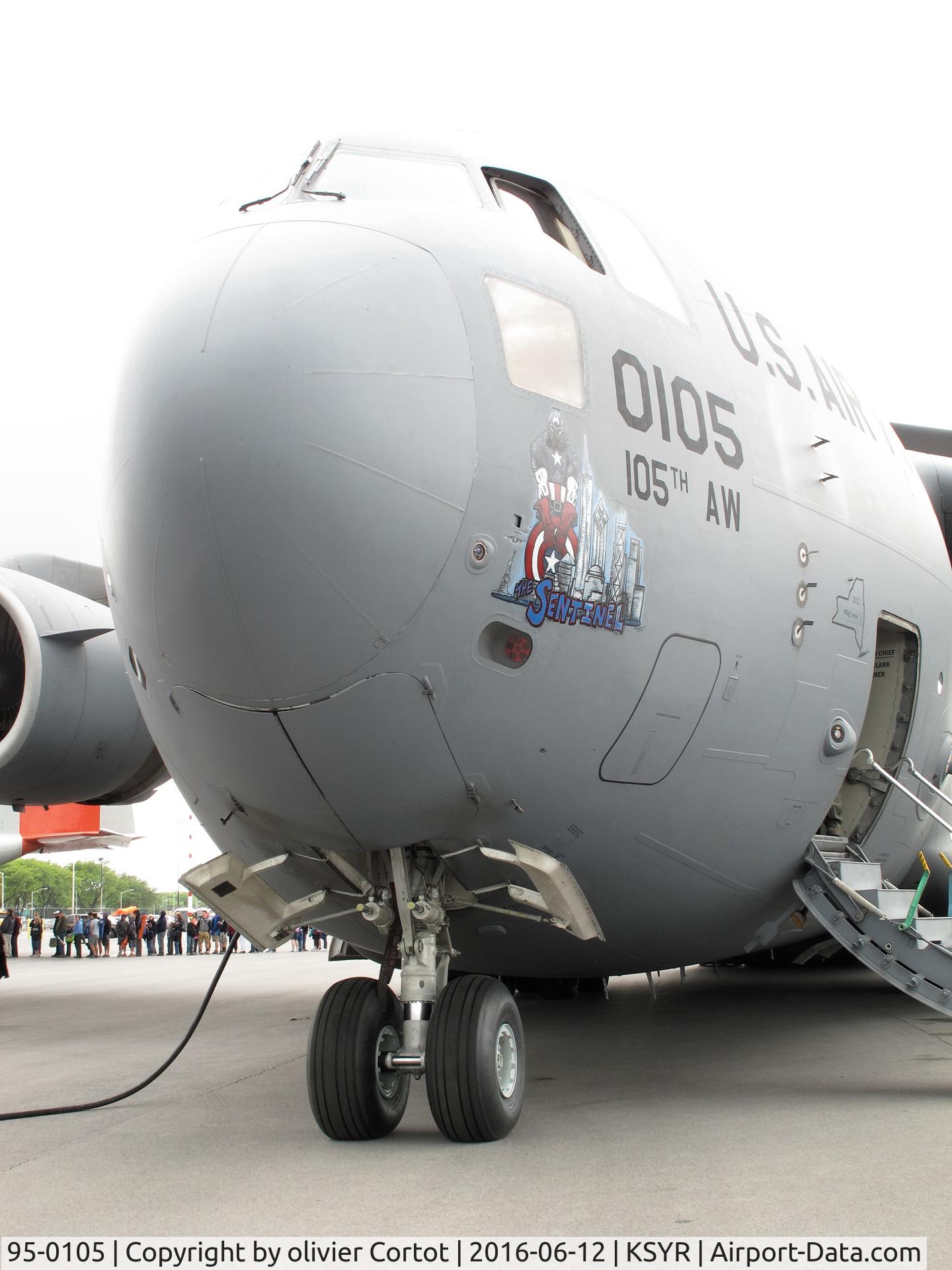 95-0105, 1995 McDonnell Douglas C-17A Globemaster III C/N P-30, the nose