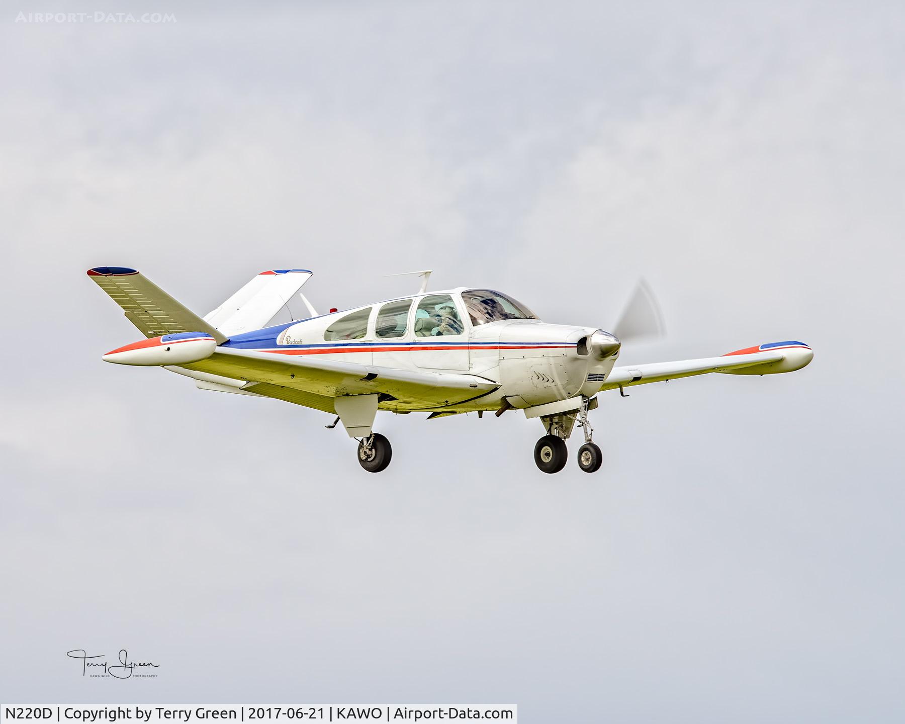 N220D, 1958 Beech J35 Bonanza C/N D-5642, KAWO