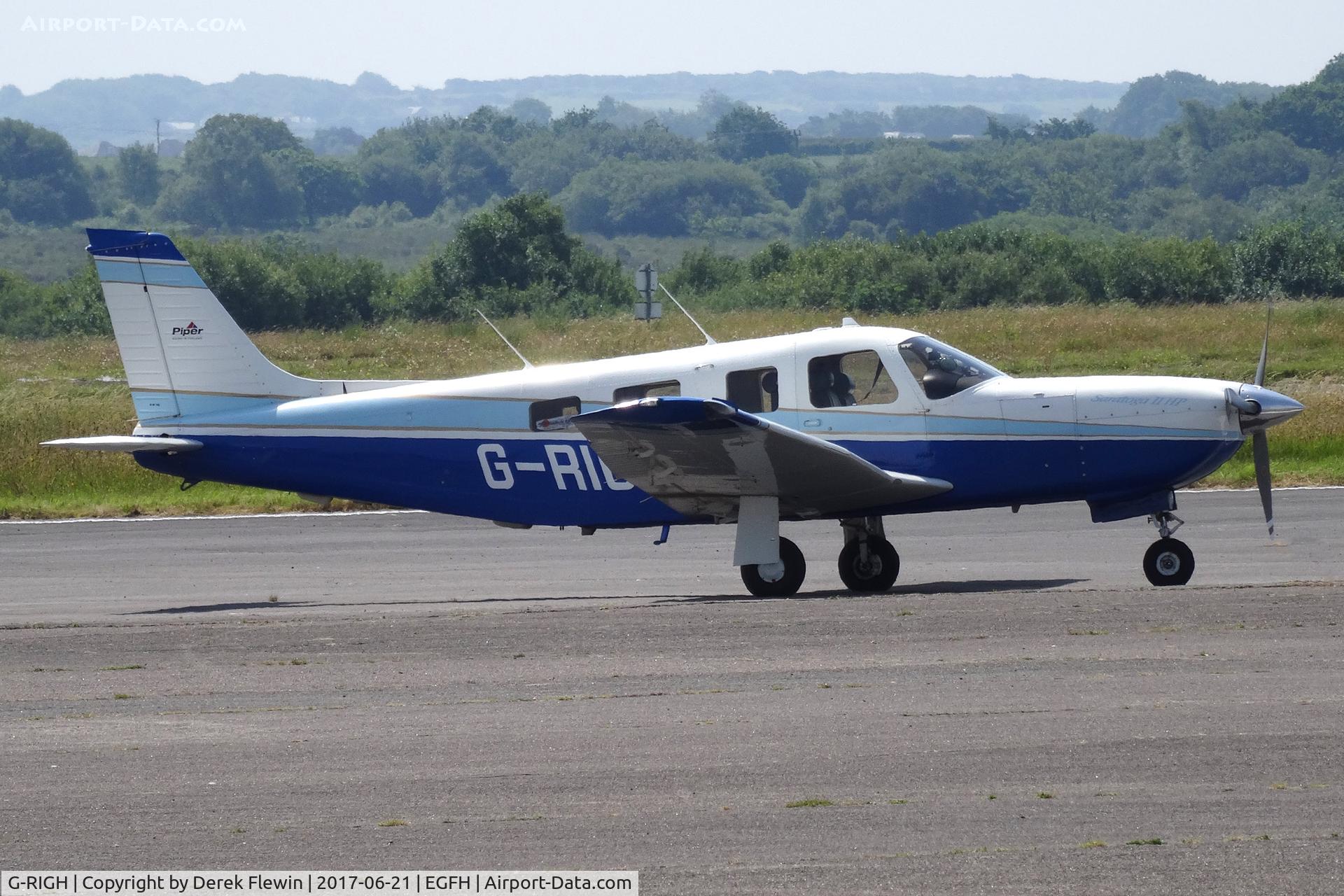 G-RIGH, 1998 Piper PA-32R-301 Saratoga II HP C/N 3246123, Saratoga SP, Fowlmere Cambridgeshire based, previously N41272, seen parked up.
