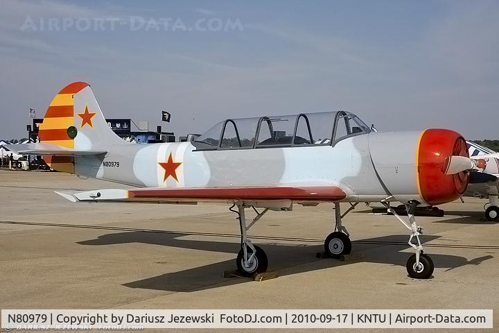 N80979, 1986 Yakovlev (Aerostar) Yak-52 C/N 867214, Yakovlev (Aerostar) YAK-52