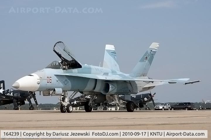 164239, McDonnell Douglas F/A-18C Hornet C/N 1002, FA-18C Hornet 164239 AF-06 from VFC-12 'Fighting Omars' NAS Oceana, VA
