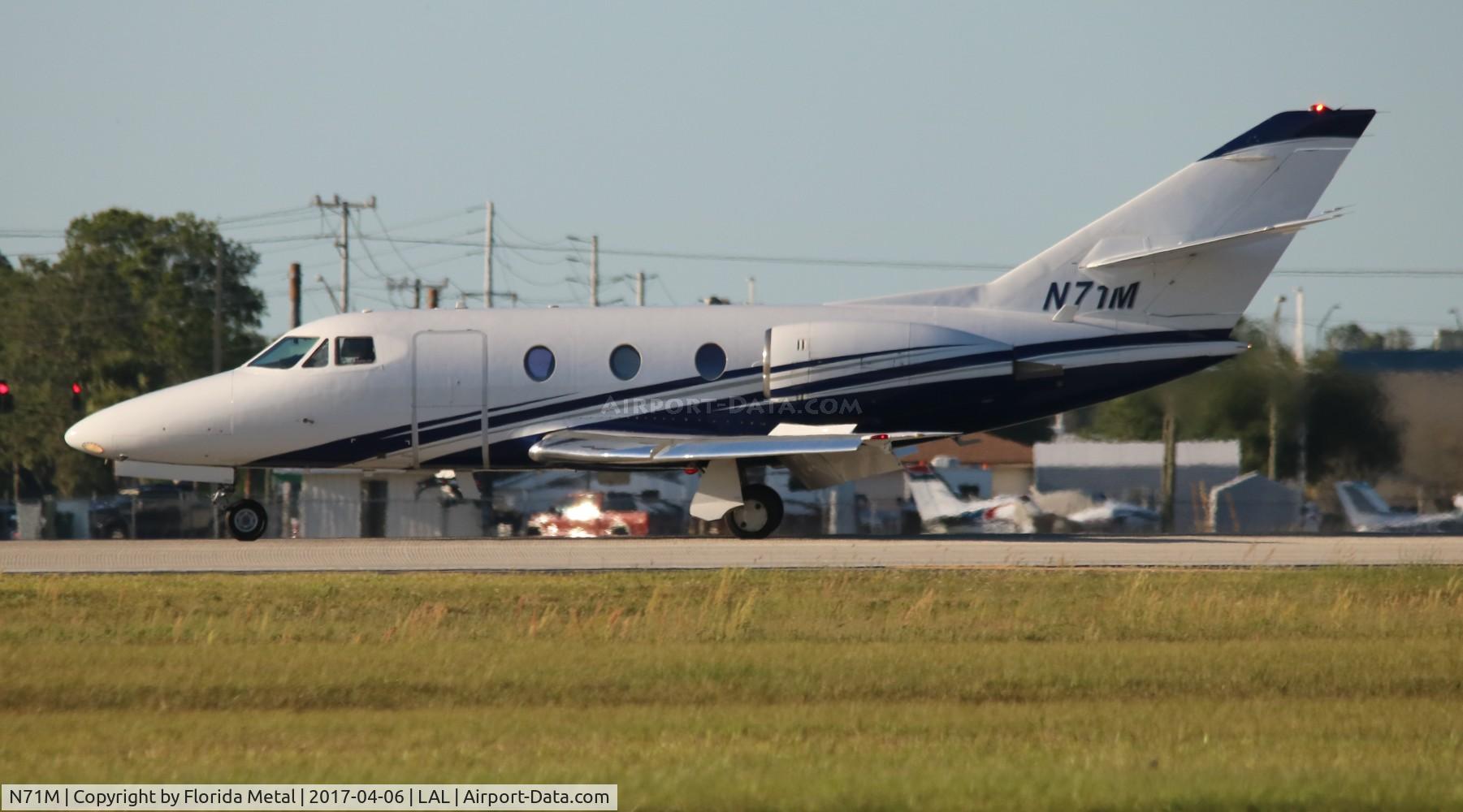 N71M, 1976 Dassault Falcon 10 C/N 88, Falcon 10