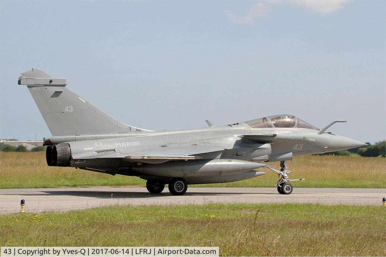 43, 2015 Dassault Rafale M C/N 43, Dassault Rafale M, Taxiing to flight-line, Landivisiau Naval Air Base (LFRJ) Tiger Meet 2017