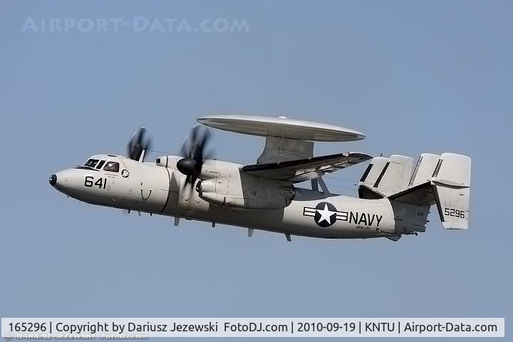 165296, Northrop Grumman E-2C Hawkeye C/N A52-167, E-2C Hawkeye 165296 641 from VAW-120 Greyhawks NAS Norfolk, VA
