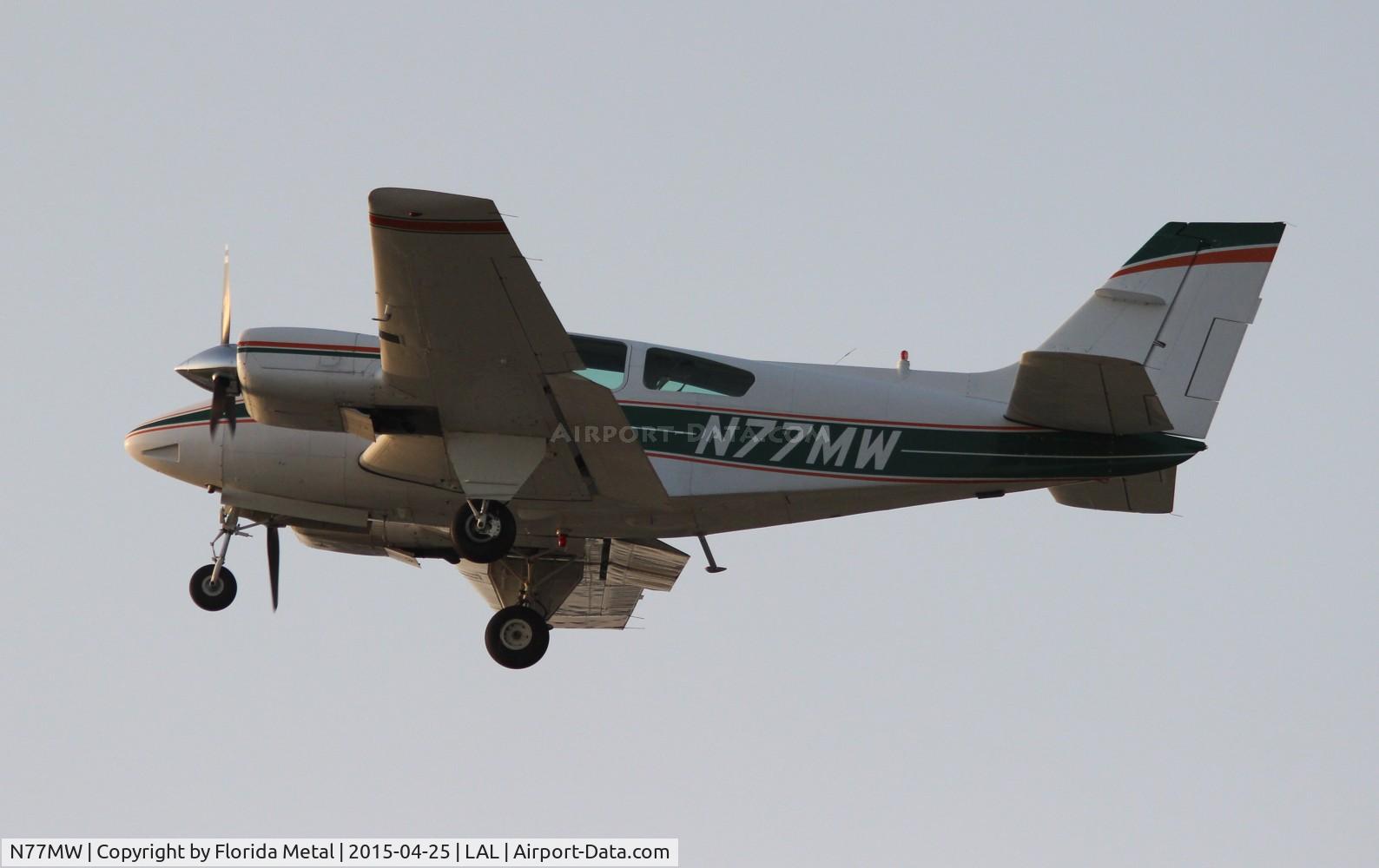 N77MW, 1961 Beech 95-55 C/N TC-183, Beech 55