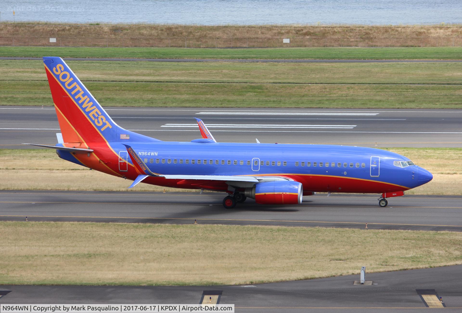 N964WN, 2011 Boeing 737-7H4 C/N 36965, Boeing 737-700