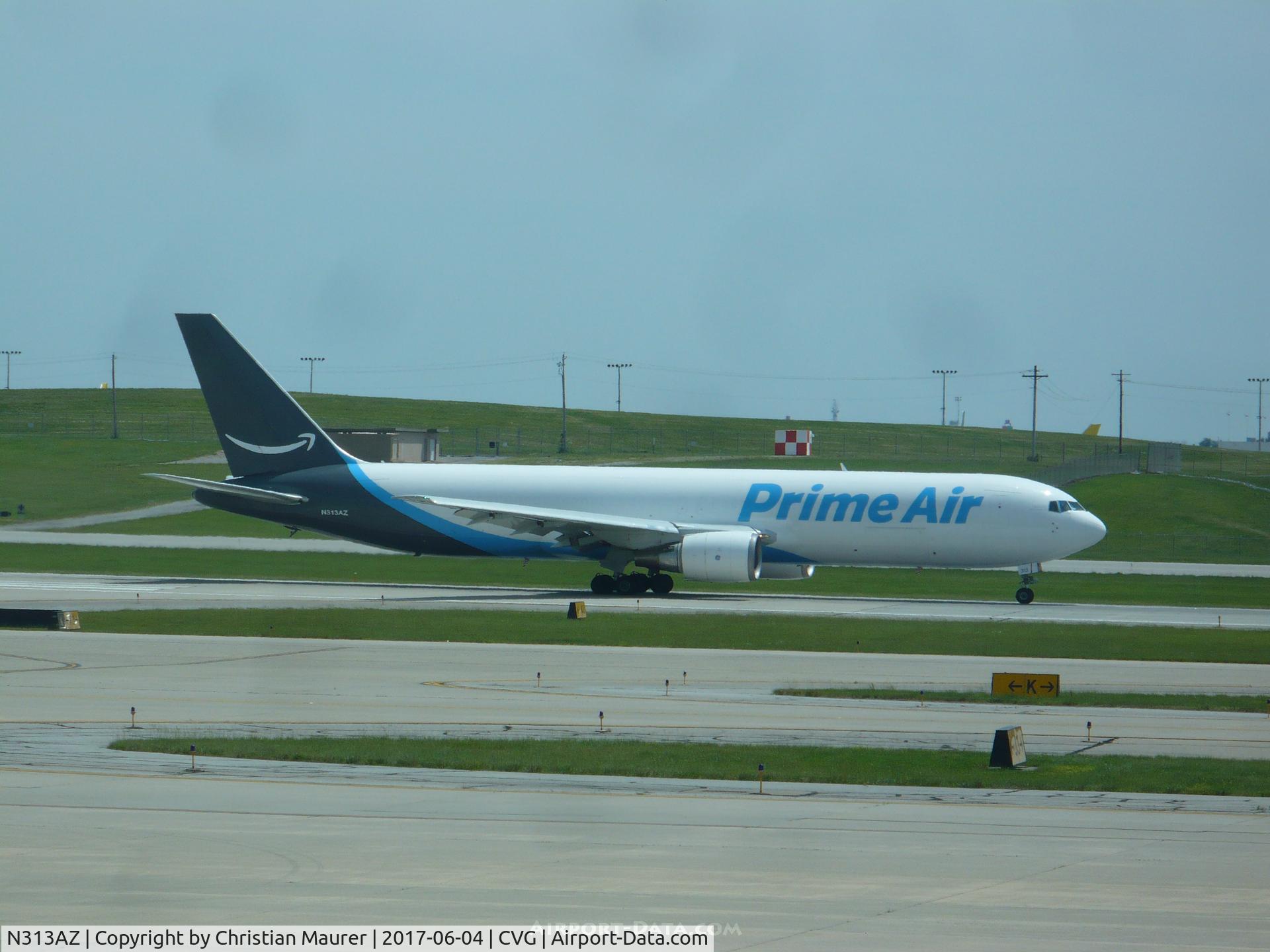 N313AZ, 1990 Boeing 767-338 C/N 24930, Boeing 767-338