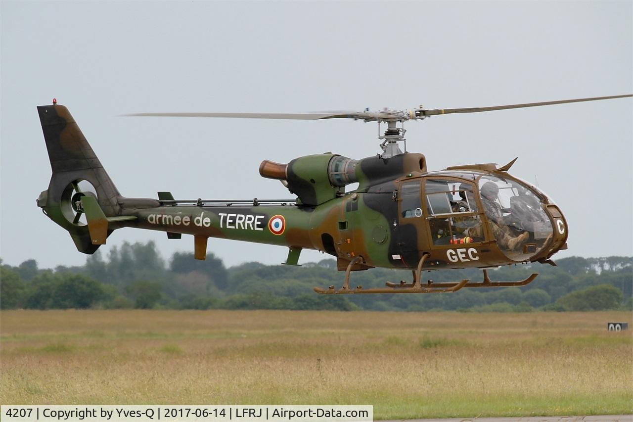 4207, Aérospatiale SA-342M Gazelle C/N 2207, Aérospatiale SA-342M Gazelle, On display, Landivisiau Naval Air Base (LFRJ) Tiger Meet 2017