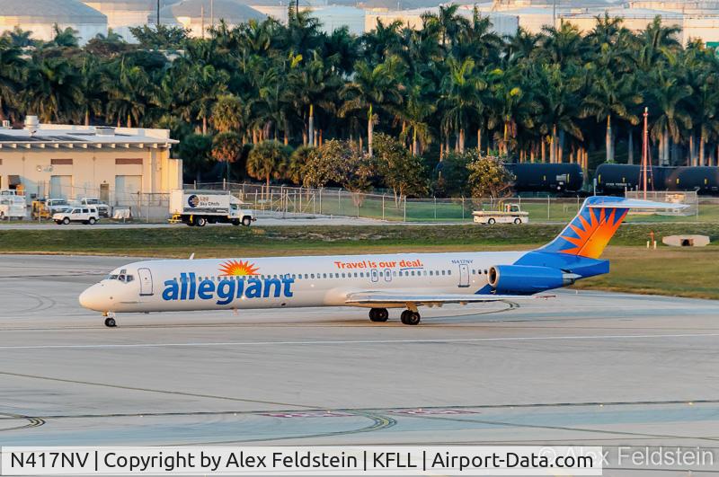 N417NV, 1992 McDonnell Douglas MD-83 (DC-9-83) C/N 53347, Ft. Lauderdale