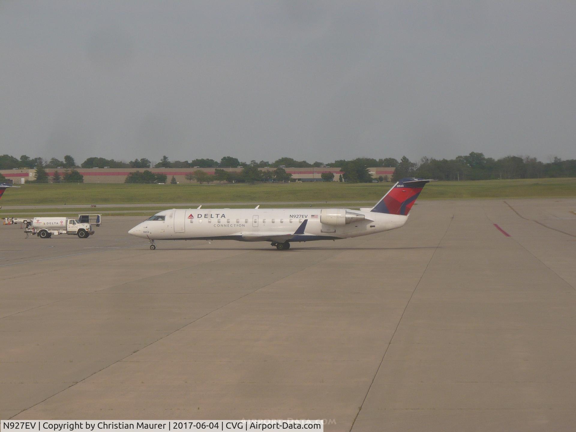 N927EV, 2003 Bombardier CRJ-200ER (CL-600-2B19 C/N 7844, CRJ-200ER
