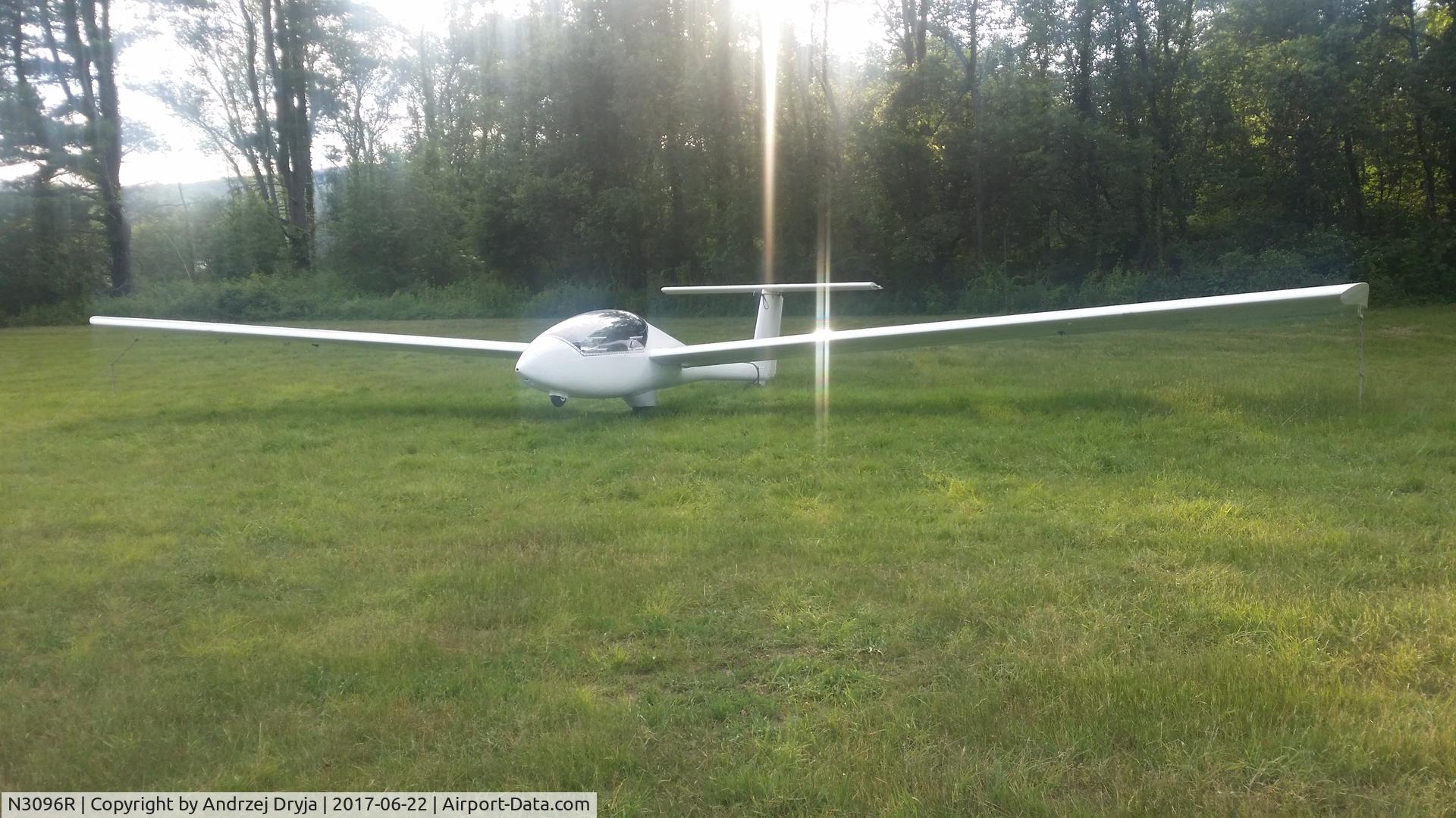 N3096R, 1991 PZL-Krosno KR-03A Puchatek C/N 03-13, Wurtsboro airport NY.