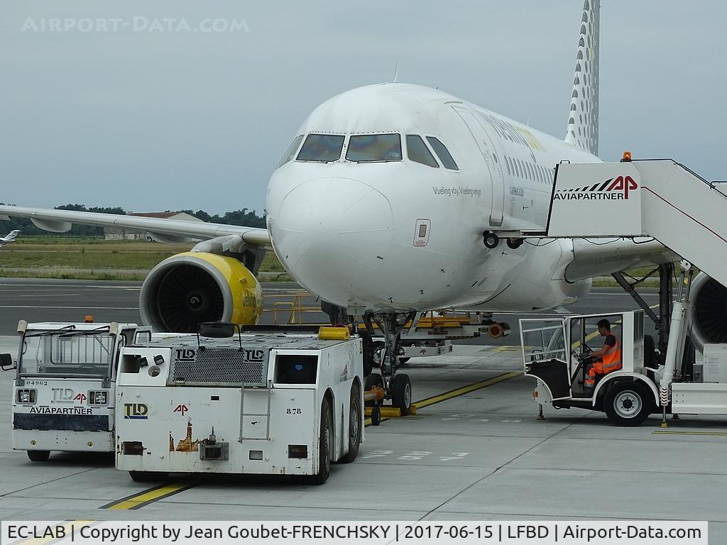 EC-LAB, 2006 Airbus A320-214 C/N 2761, VY1228 to Palma de Mallorca (PMI)