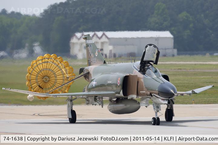 74-1638, 1974 McDonnell Douglas QF-4E Phantom II C/N 4874, Coming to a stop