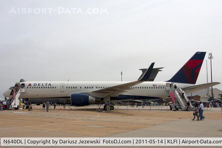 N640DL, 1988 Boeing 757-232 C/N 23994, Boeing 757-232 CN 23994, N640DL