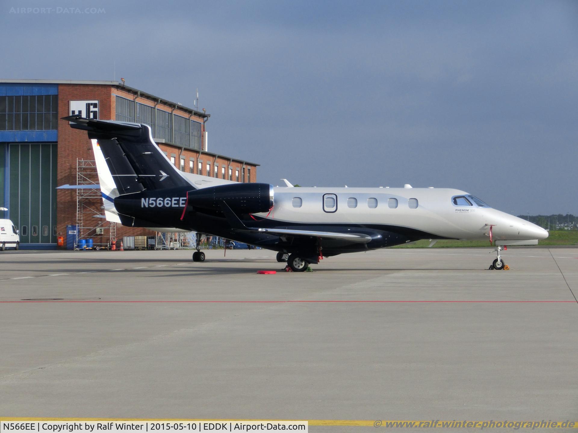 N566EE, 2015 Embraer EMB-505 Phenom 300 C/N 50500266, Embraer Executive Phenom 300 EMB-505 - Embraer Executive Aircraft - 50500266 - N566EE - 10.05.2015 - CGN