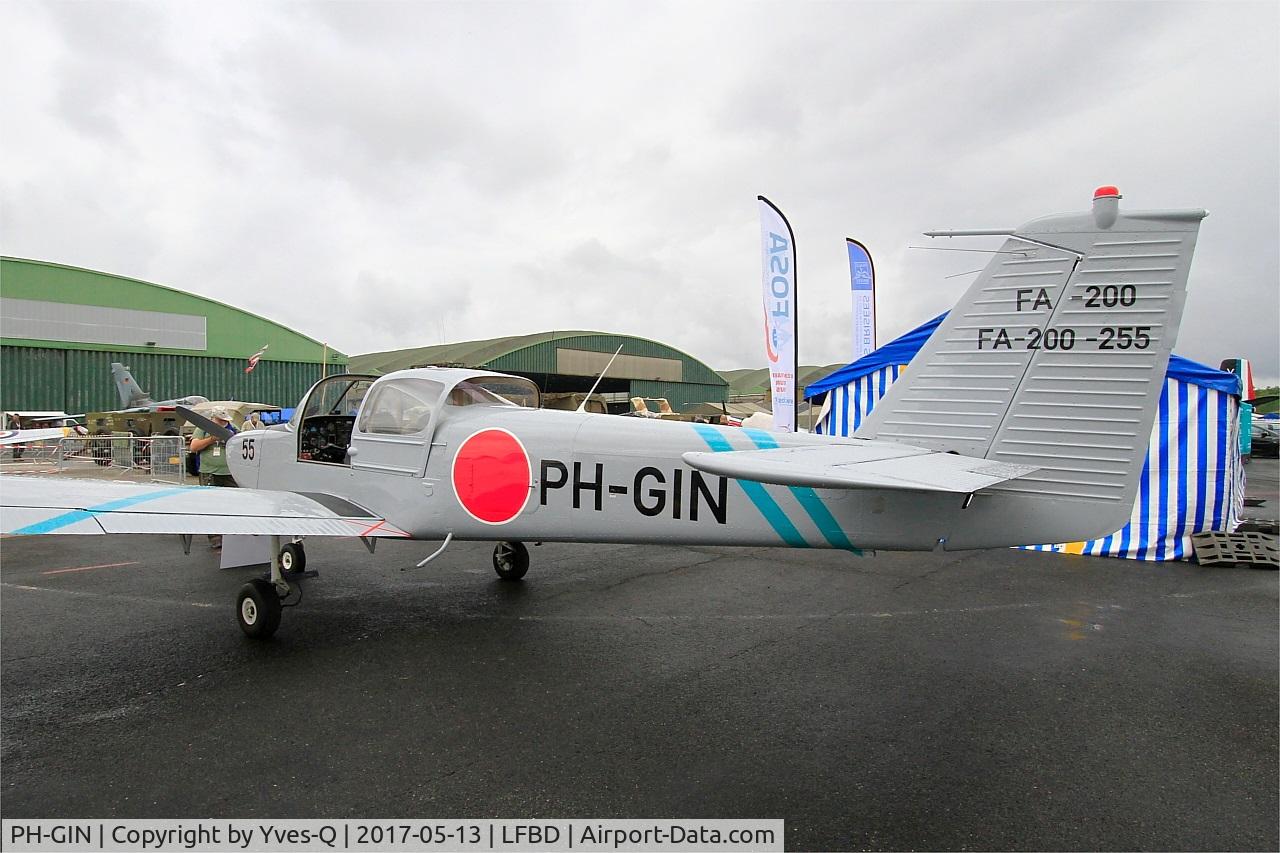 PH-GIN, 1974 Fuji FA-200-180 Aero Subaru C/N 255, FUJI FA-200-180 Aero Subaru, Static display, Bordeaux-Mérignac Air Base 106 (LFBD-BOD) Open day 2017
