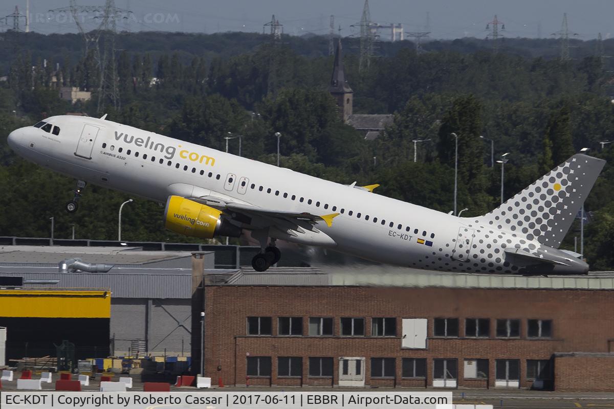 EC-KDT, 2007 Airbus A320-216 C/N 3145, Brussels