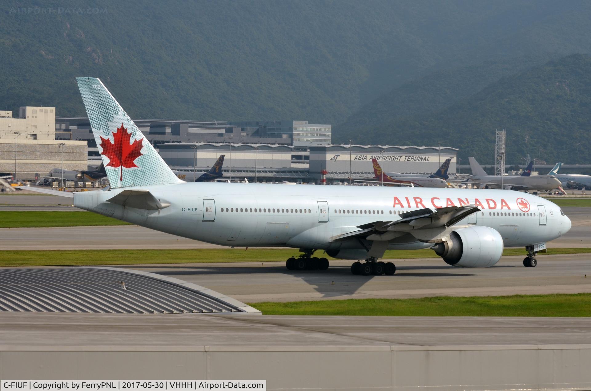 C-FIUF, 2007 Boeing 777-233/LR C/N 35243, Air Canada B772 taxying for departure