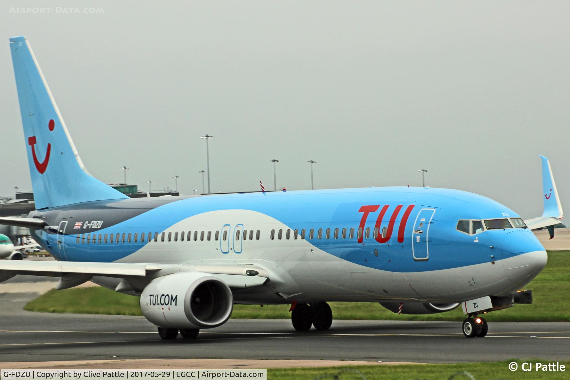 G-FDZU, 2011 Boeing 737-8K5 C/N 37253, Taxy at Manchester EGCC