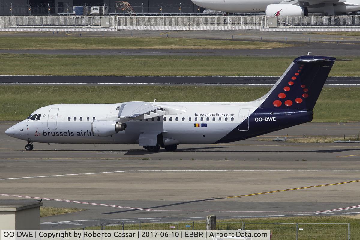 OO-DWE, 1998 British Aerospace Avro 146-RJ100 C/N E3327, Brussels