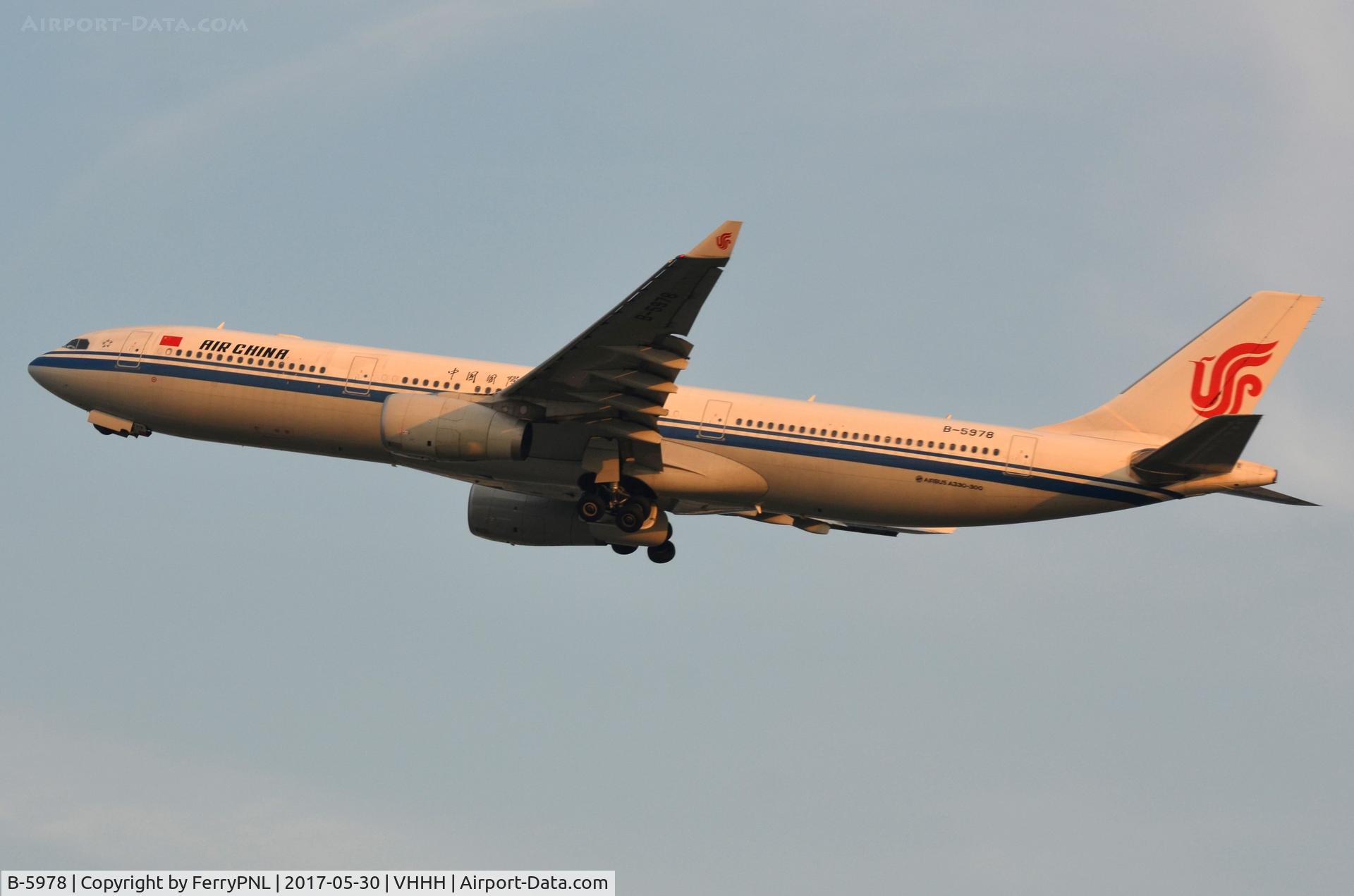 B-5978, 2015 Airbus A330-343 C/N 1673, Departure of Air China A333