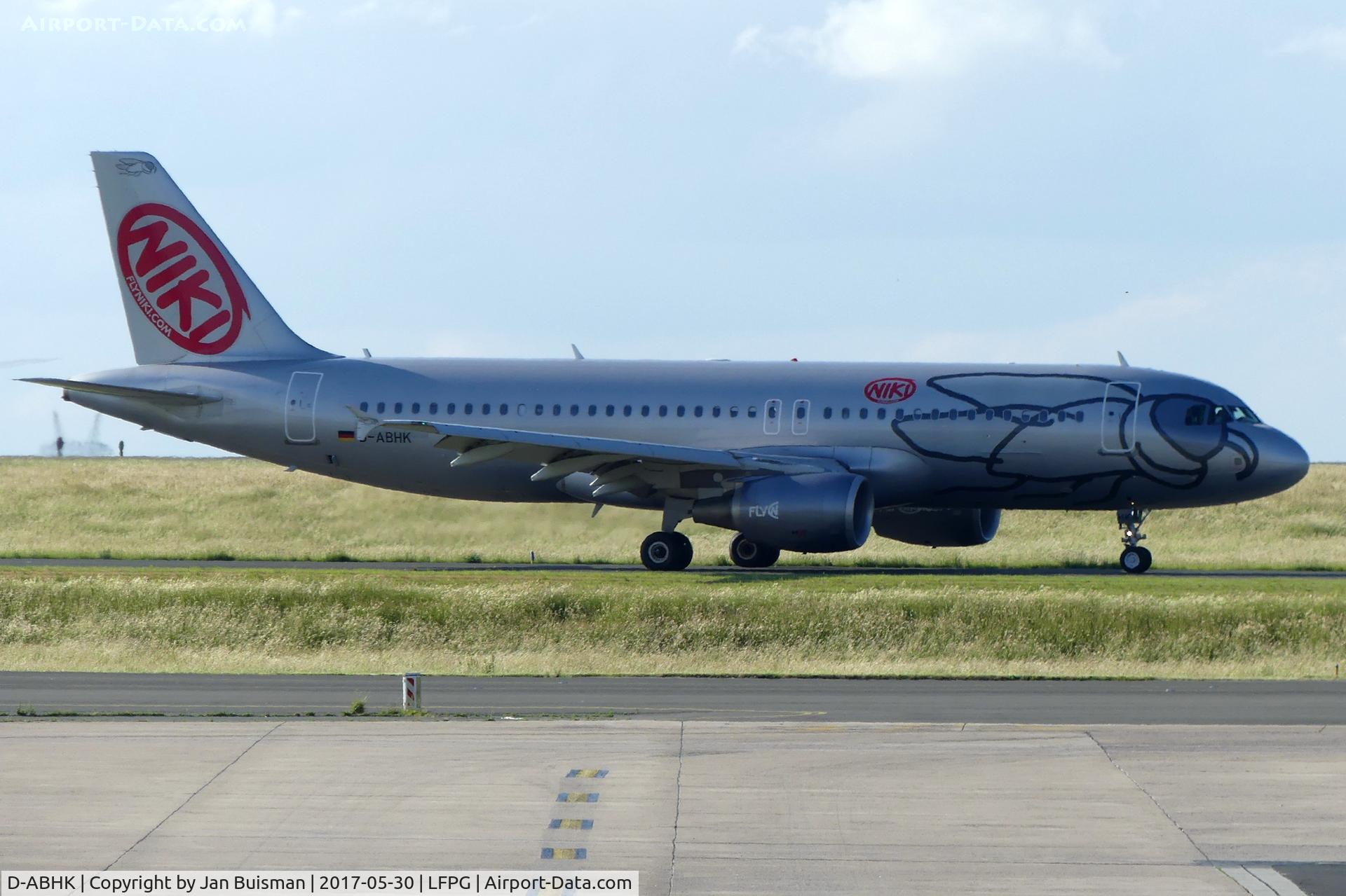 D-ABHK, 2010 Airbus A320-214 C/N 4581, Eurowings, still in Niki livery