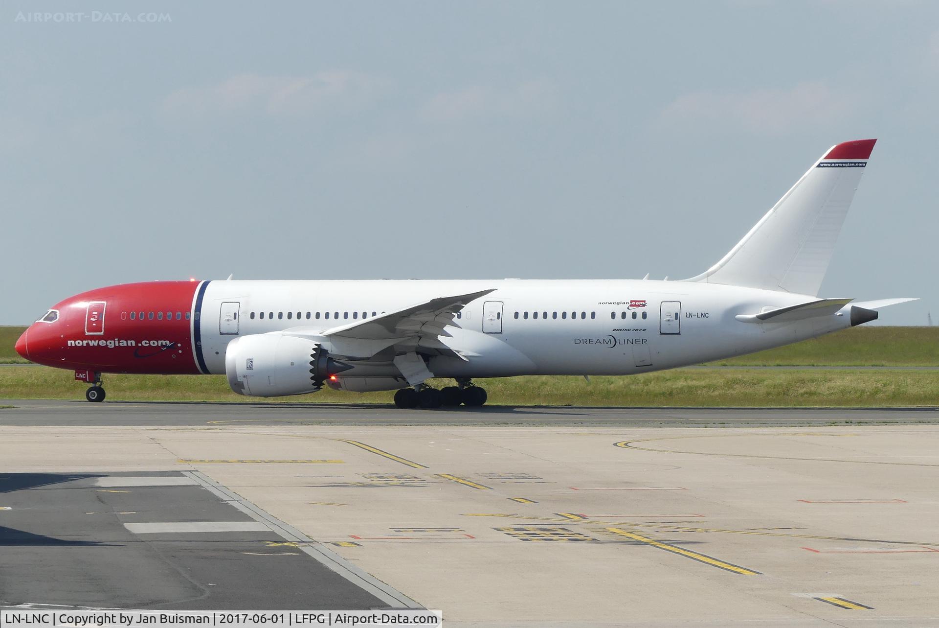 LN-LNC, 2013 Boeing 787-8 Dreamliner C/N 34795, Norwegian