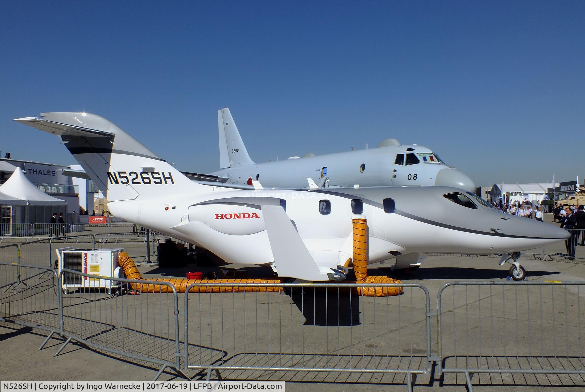 N526SH, 2017 Honda HA-420 HondaJet C/N 42000060, Honda HA-420 HondaJet at the Aerosalon 2017, Paris