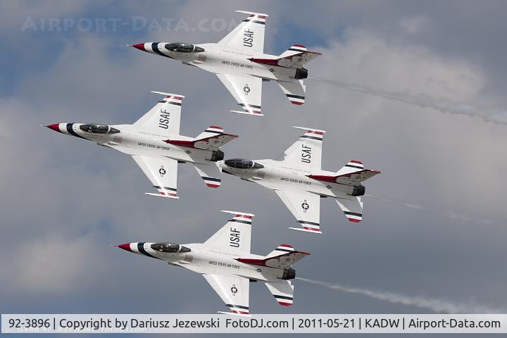 92-3896, General Dynamics F-16CJ Fighting Falcon C/N CC-138, United States Air Force Demo Team Thunderbirds