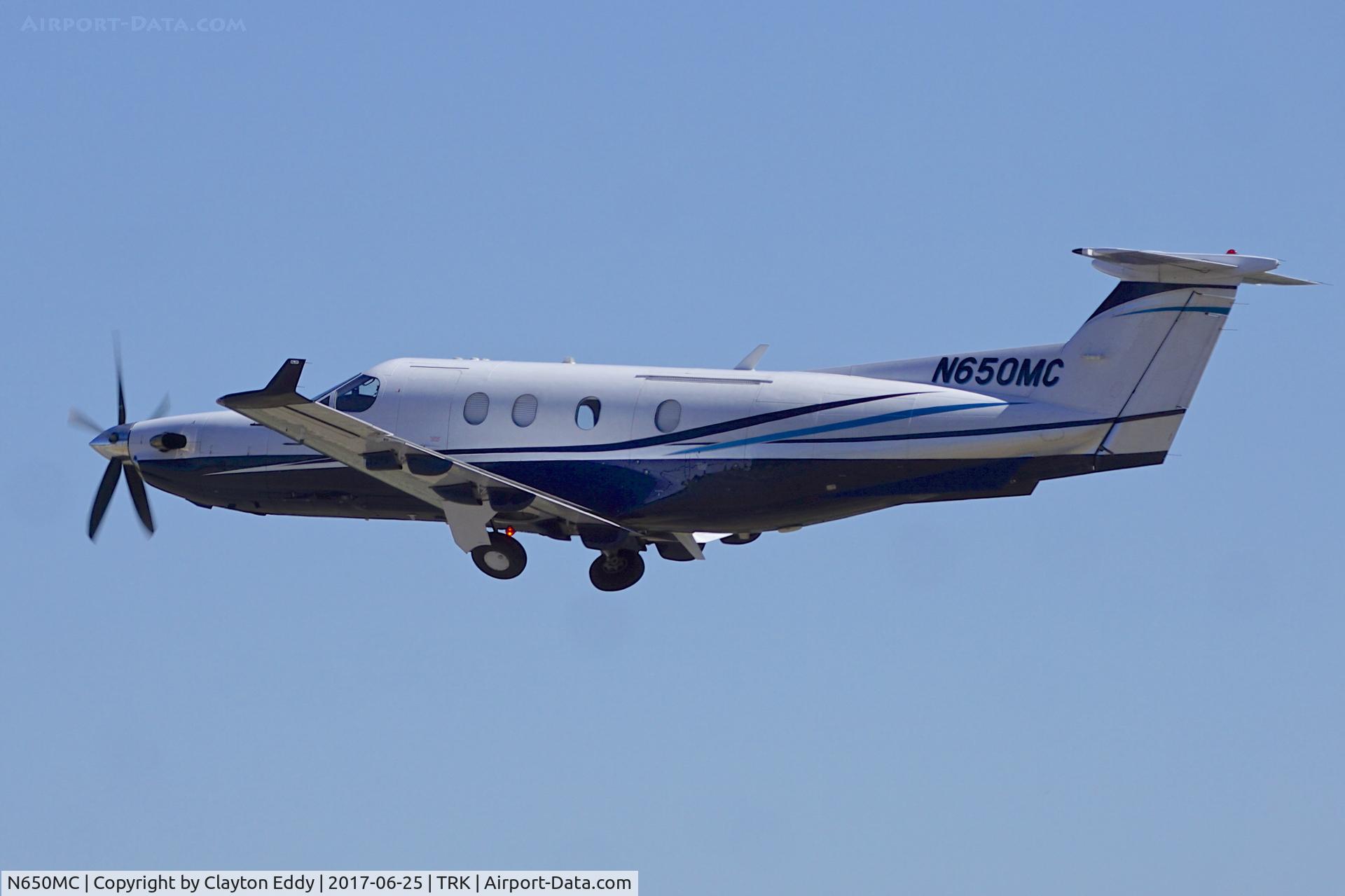 N650MC, 2005 Pilatus PC-12/45 C/N 650, Truckee Airport California 2017.