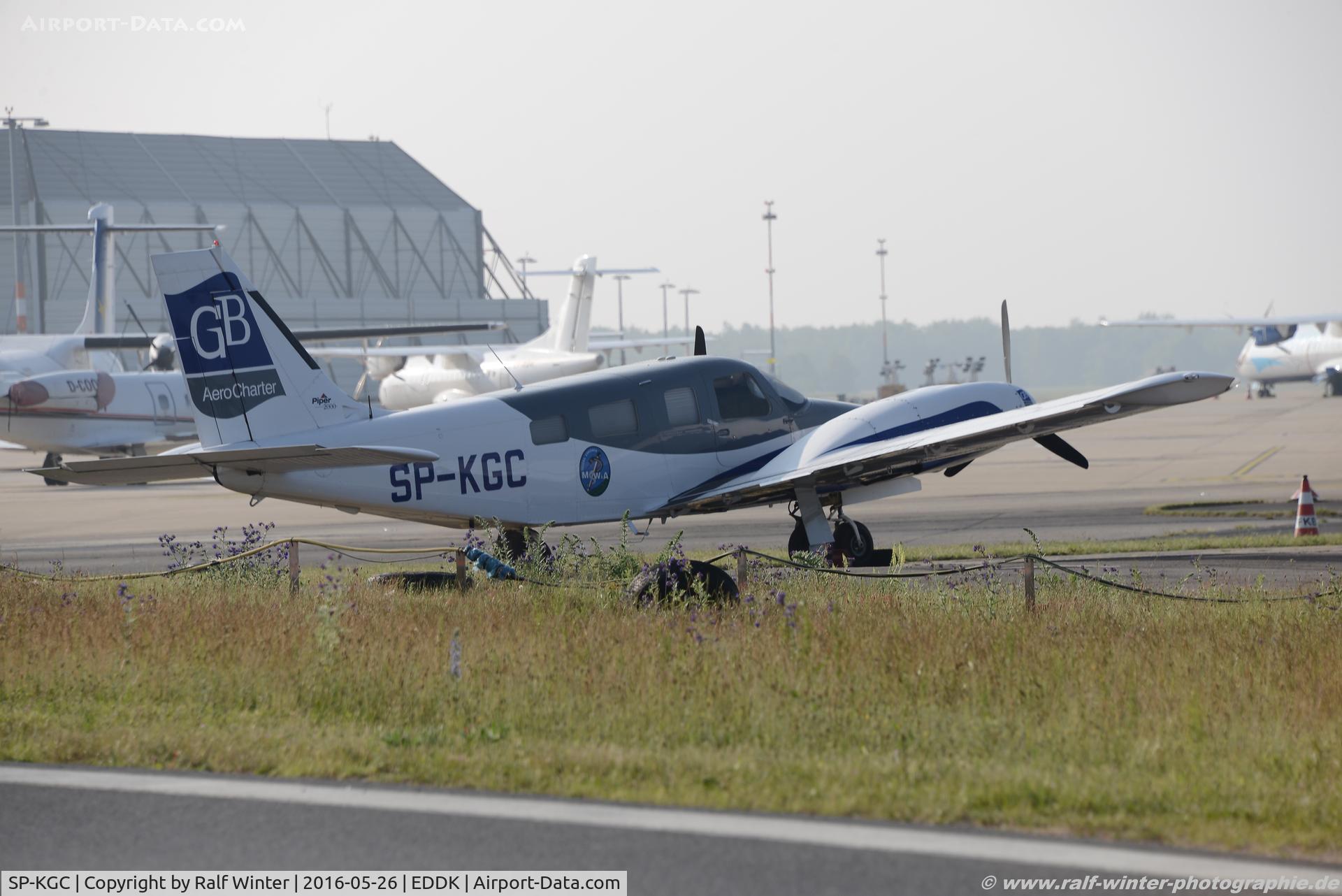 SP-KGC, Piper PA-34-220T Seneca V C/N 34-49194, Piper PA-34-220T Seneca V - GB AeroCharter - 3449194 - SP-KGC - 26.05.2016 - CGN