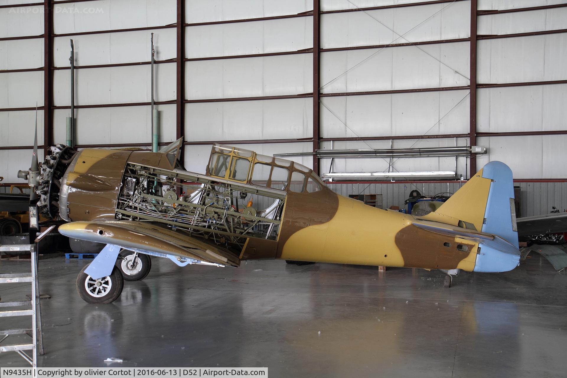 N9435H, 1946 North American/victoria Mnt Lt AT-6A C/N 2668, could be this one
