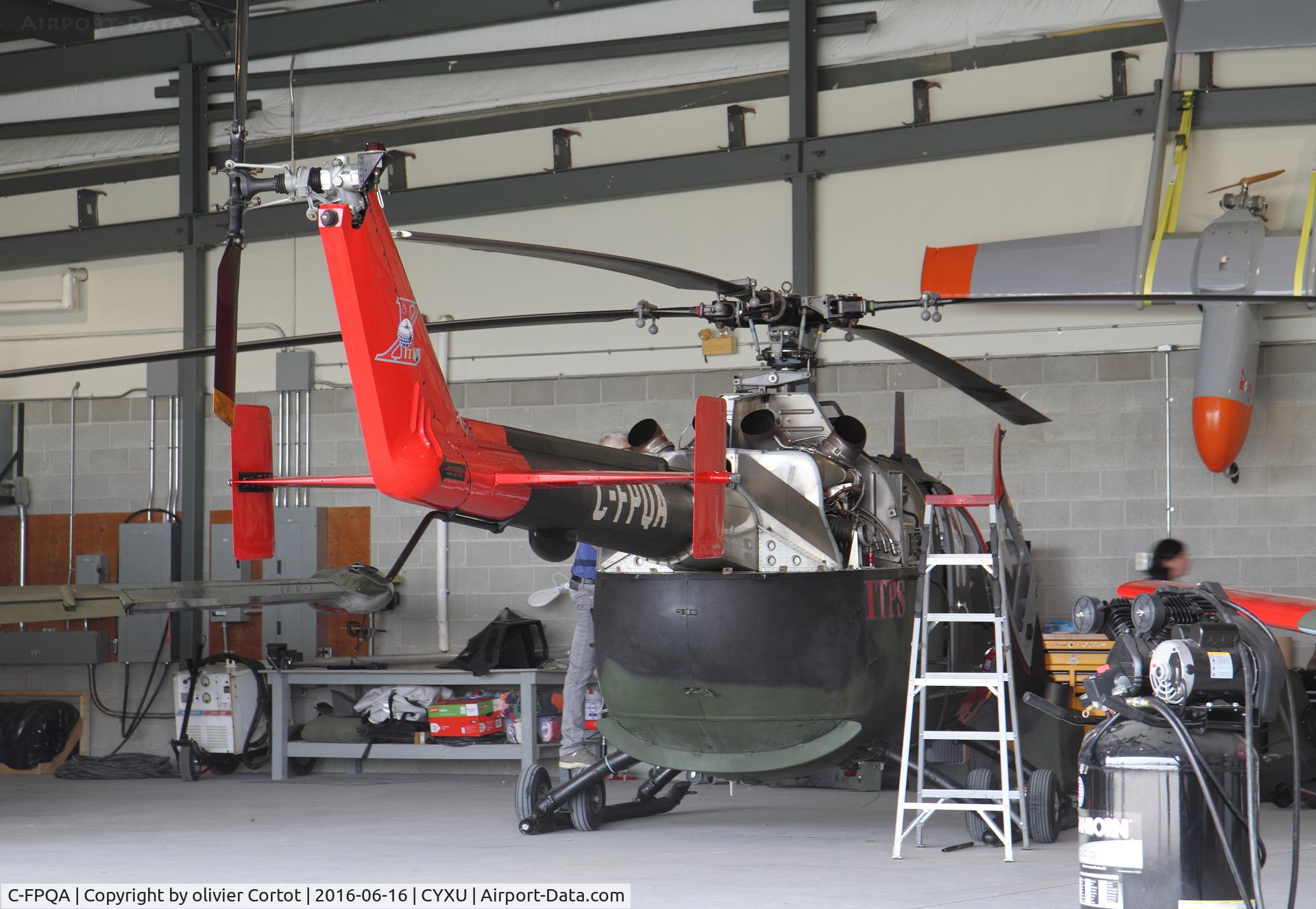 C-FPQA, 1963 MBB Bo.105M C/N 5078, maintenance hangar