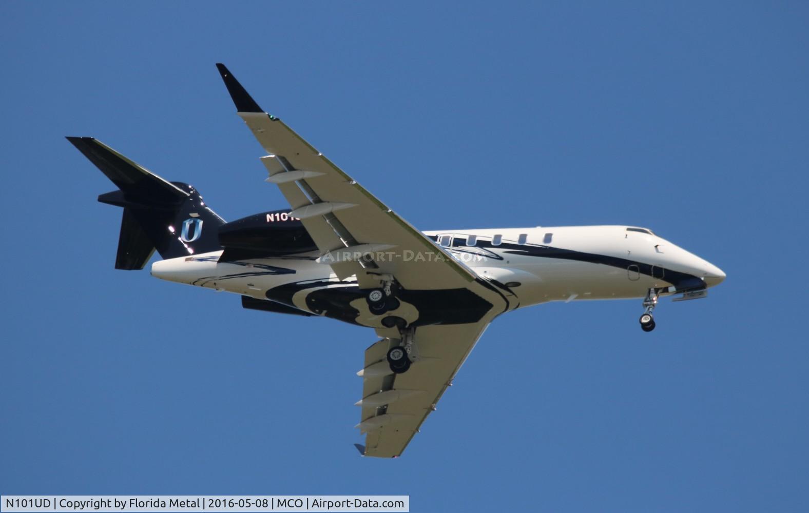 N101UD, 2014 Bombardier Challenger 300 (BD-100-1A10) C/N 20512, Challenger 350