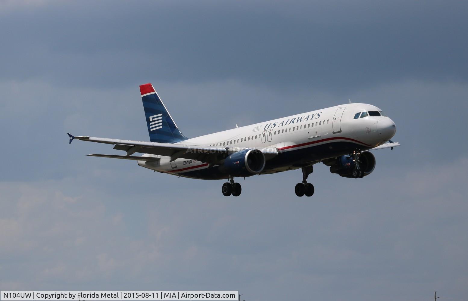 N104UW, 1999 Airbus A320-214 C/N 0863, US Airways