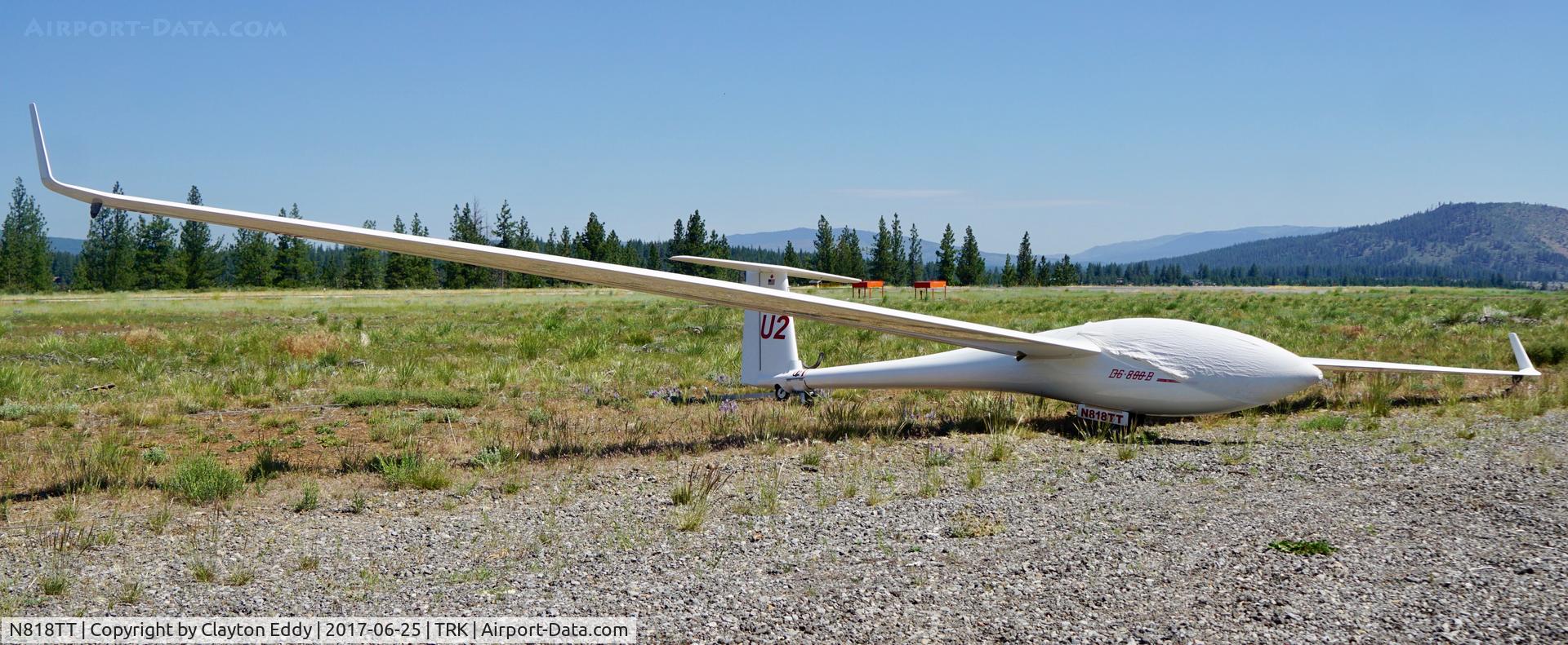 N818TT, 1998 Dg Flugzeugbau DG-800B C/N 8-136B65, Truckee Airport California 2017.
