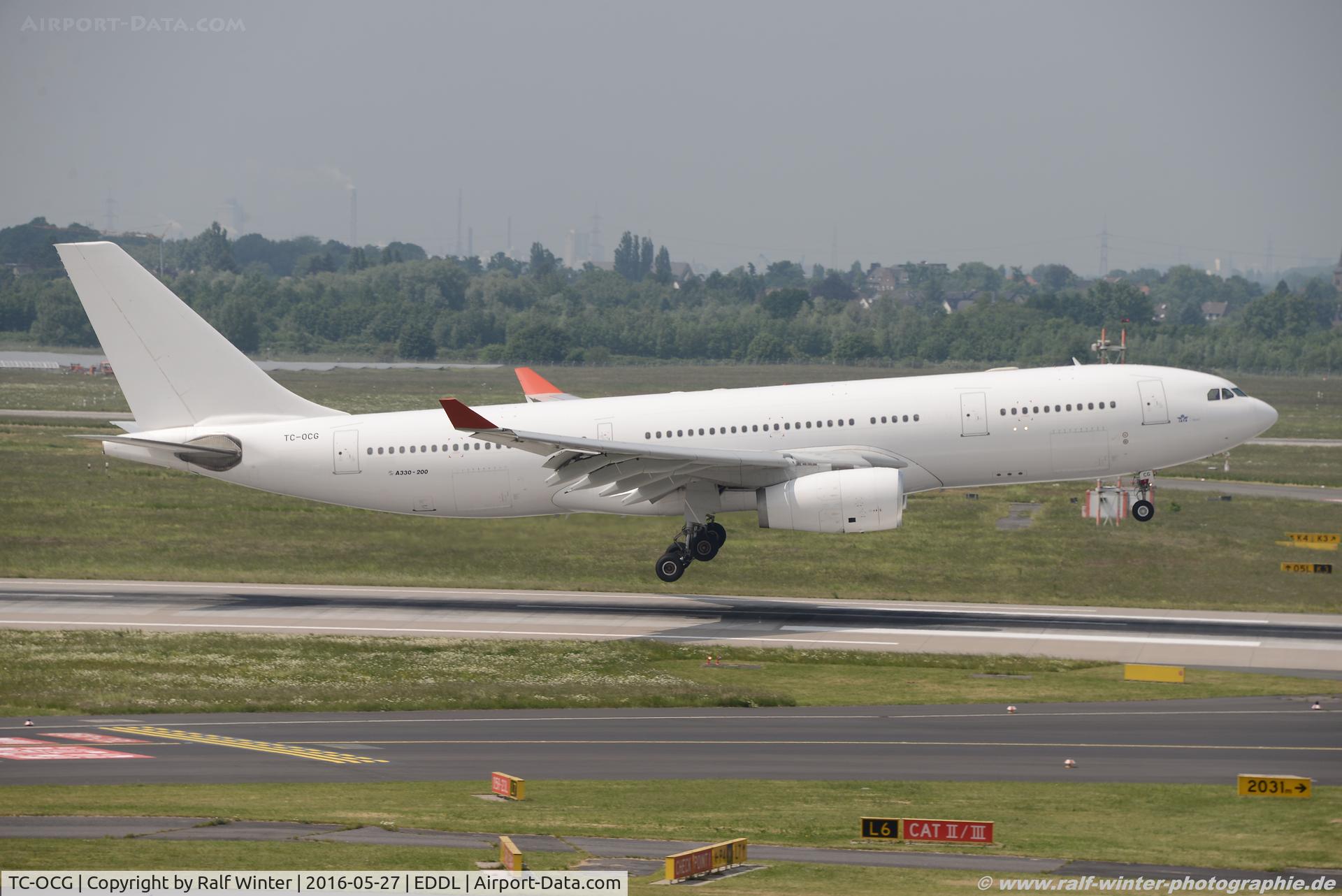 TC-OCG, 2000 Airbus A330-243 C/N 345, Airbus A330-243 8Q OHY Onur Air - 345 - TC-OCG - 27.05.2016 - DUS