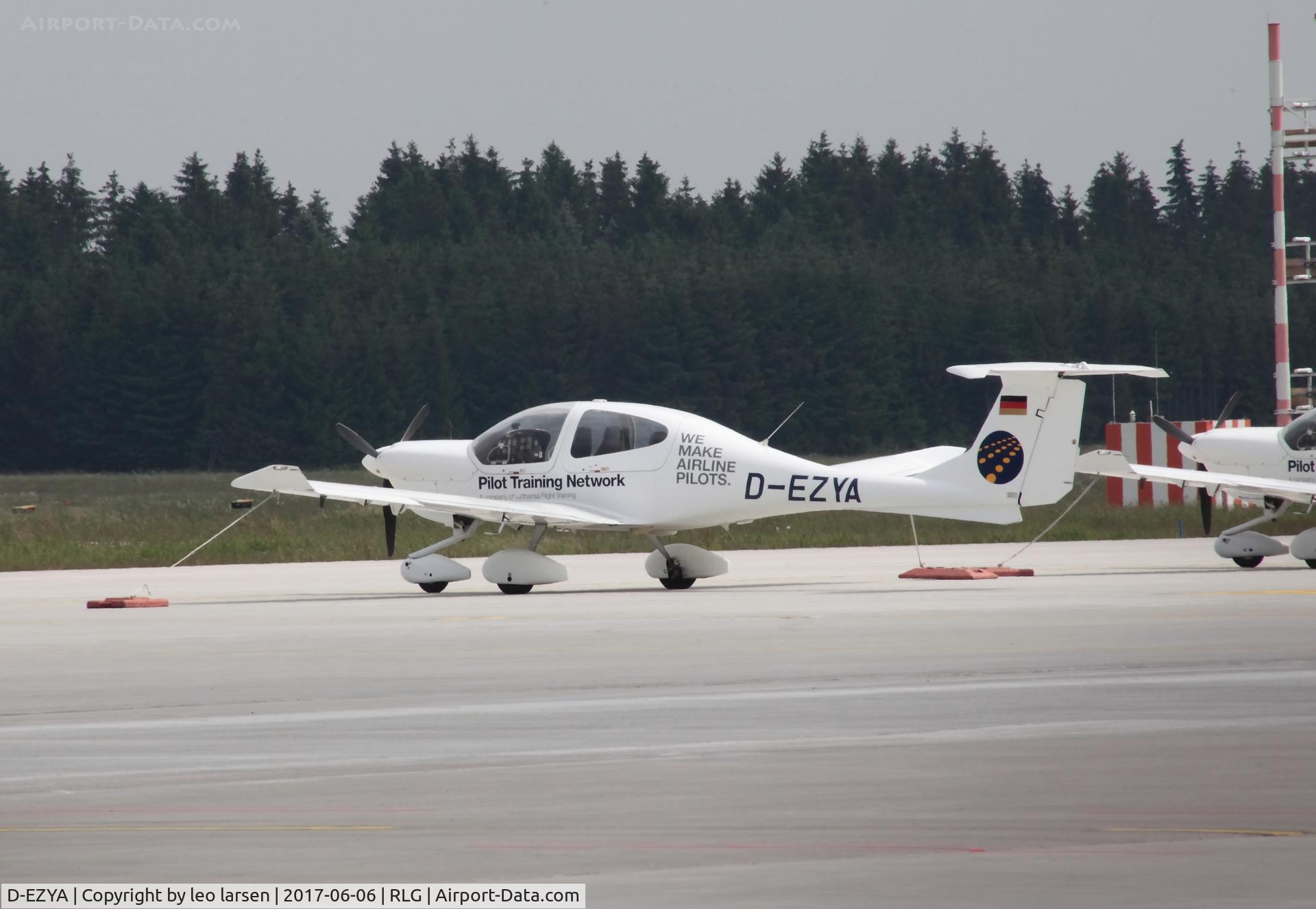 D-EZYA, Diamond DA-40 Diamond Star C/N 40.081, Rostock Laarge 6.6.2017