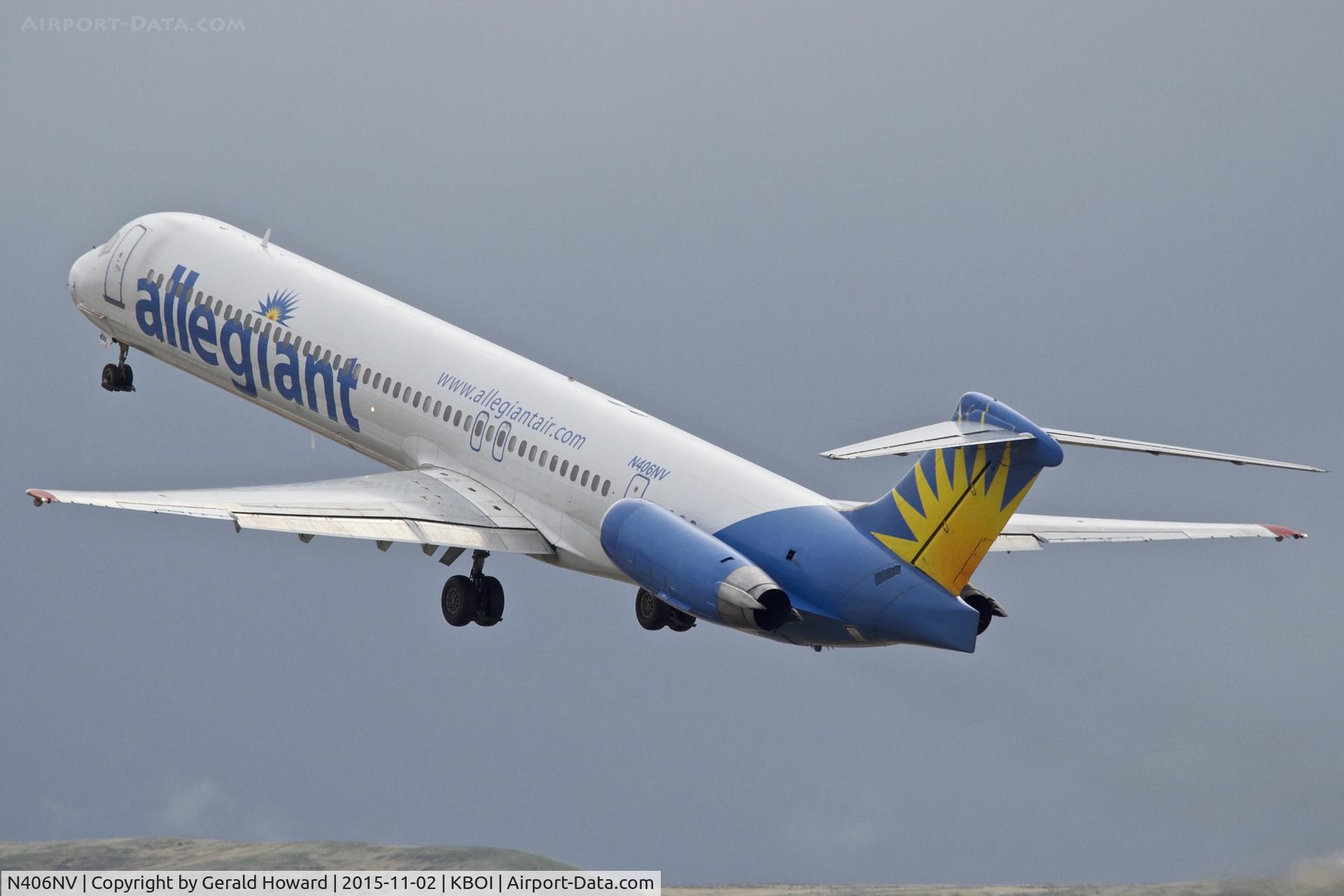 N406NV, 1990 McDonnell Douglas MD-83 (DC-9-83) C/N 49900, Departing RWY 10L.