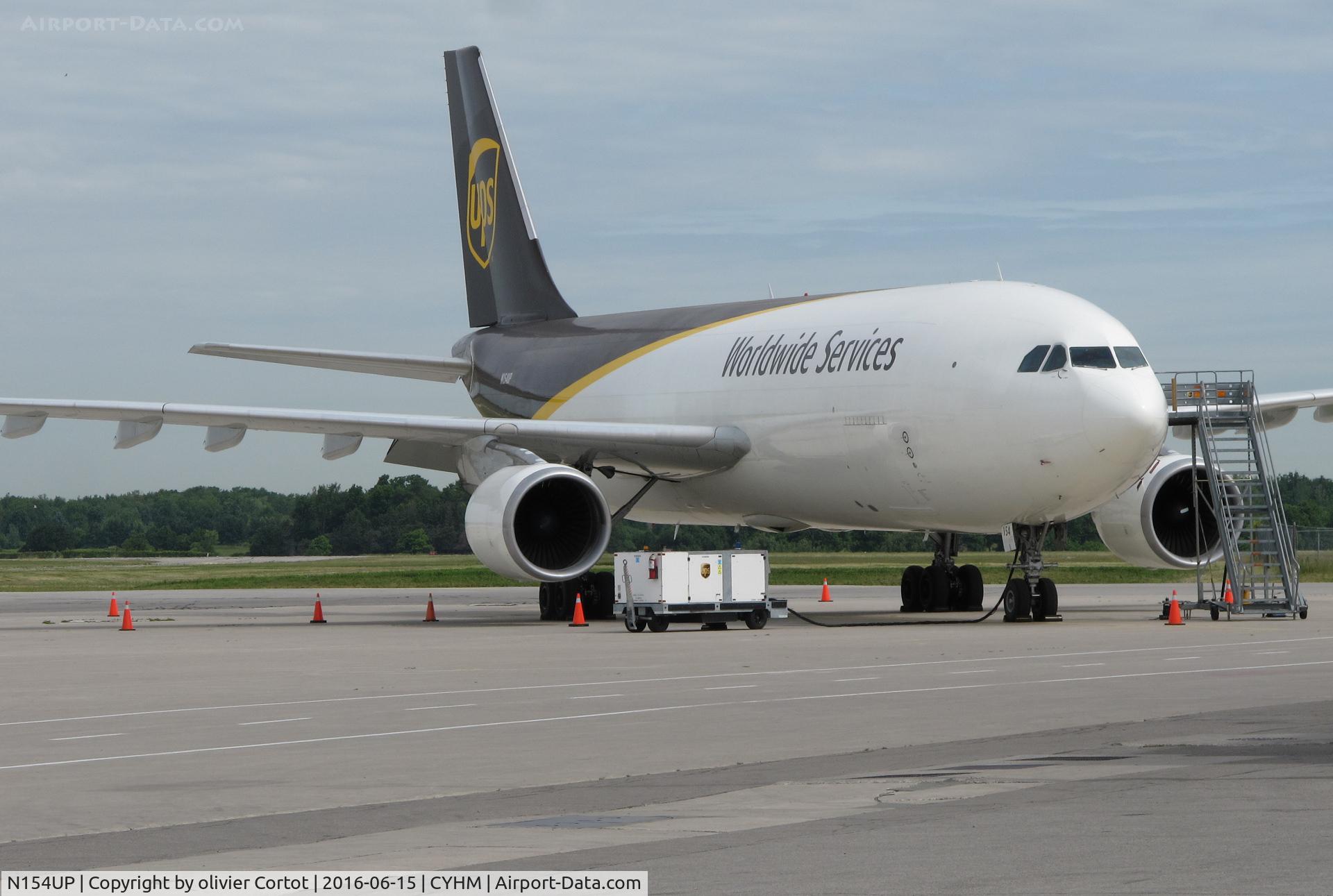 N154UP, 2004 Airbus A300F4-622R C/N 0840, Hamilton, ON