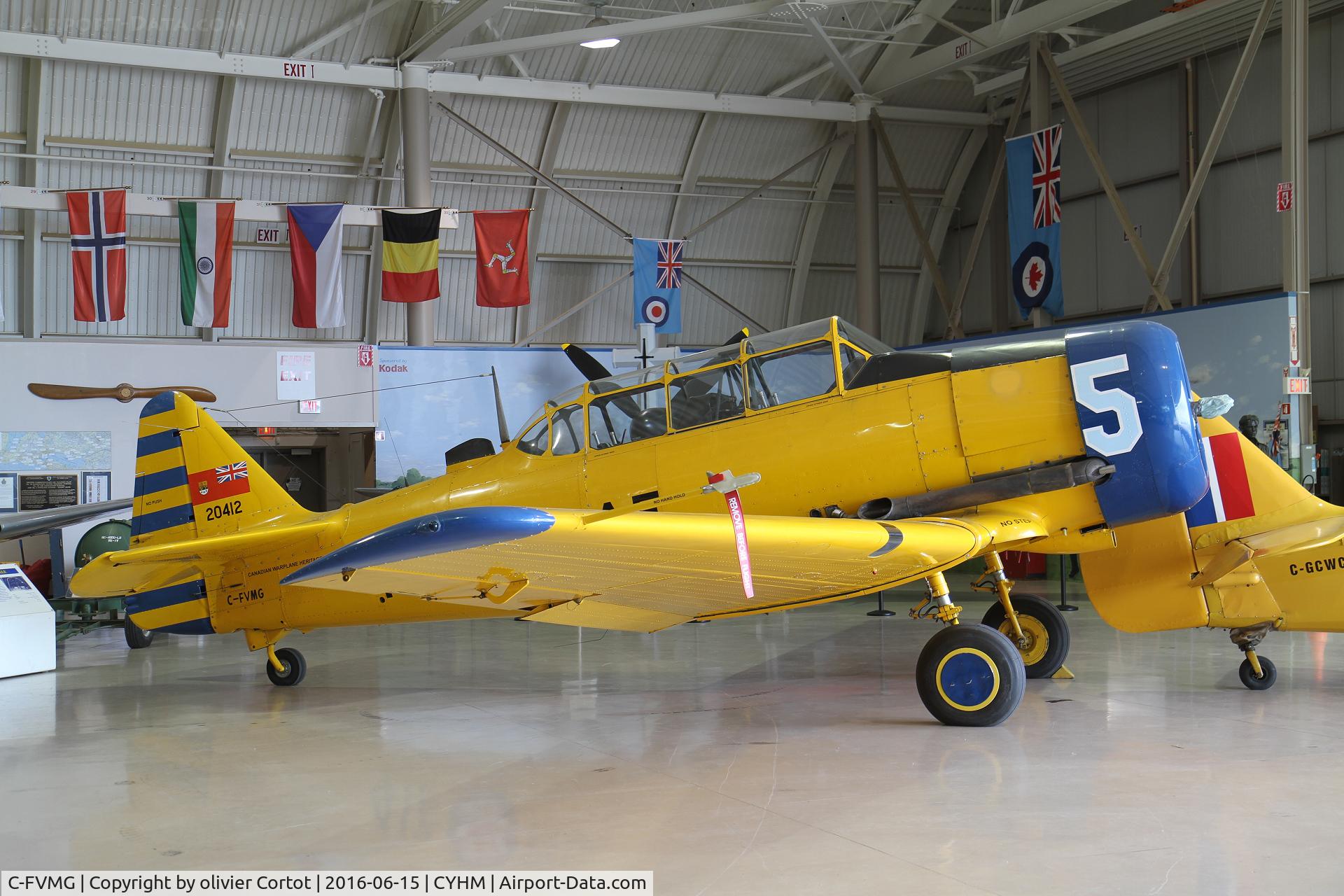C-FVMG, 1952 Canadian Car & Foundry T-6 Harvard Mk.4 C/N CCF4-203, CWH museum