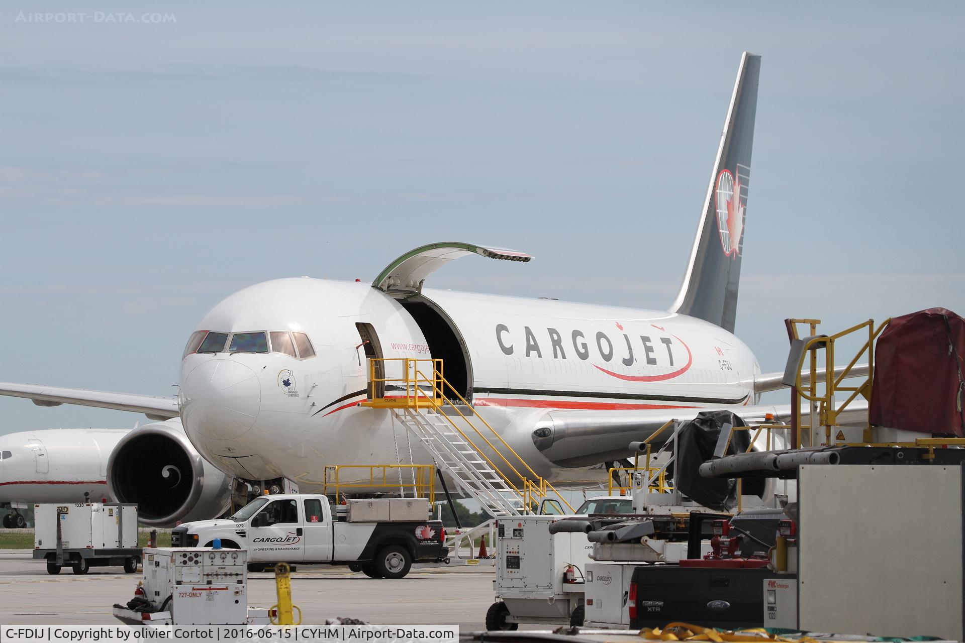 C-FDIJ, 1993 Boeing 767-39H C/N 26257, Hamilton ON