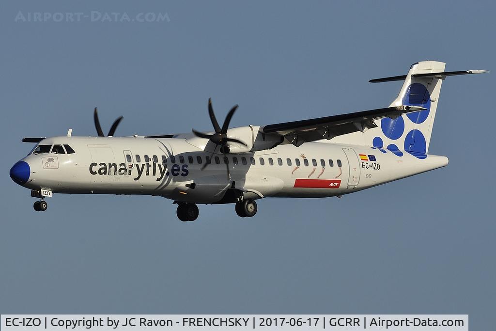 EC-IZO, 2004 ATR 72-202 C/N 711, CanaryFly PM729 landing  from Las Palmas (LPA)
