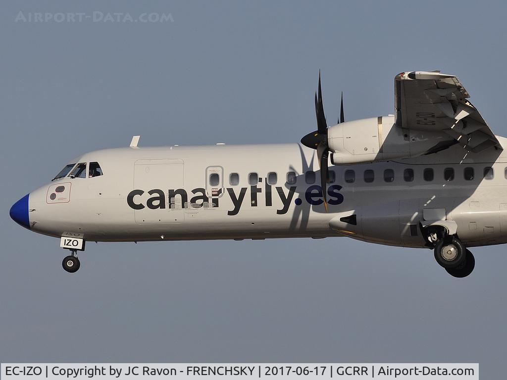 EC-IZO, 2004 ATR 72-202 C/N 711, CanaryFly PM729 landing  from Las Palmas (LPA)
