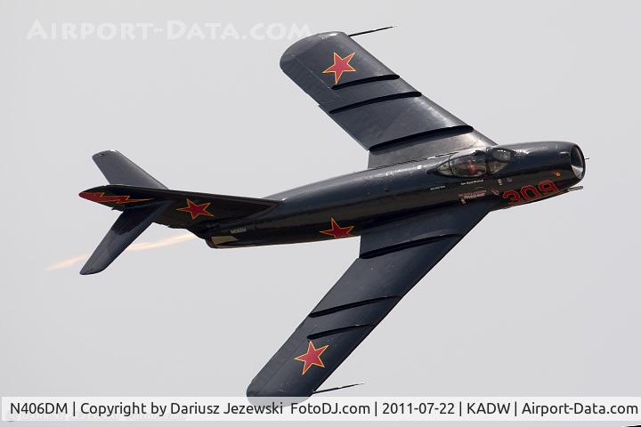 N406DM, 1957 Mikoyan-Gurevich MiG-17T C/N 0613, MiG-17T CN 0613 - Will Ward, N406DM