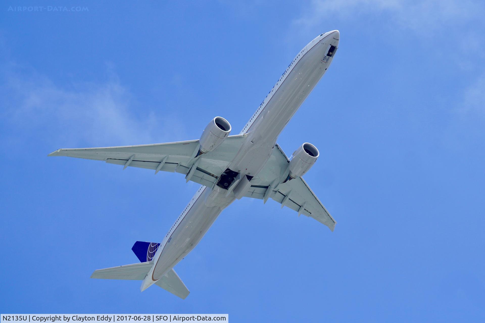 N2135U, 2017 Boeing 777-300/ER C/N 62646, SFO 2017.