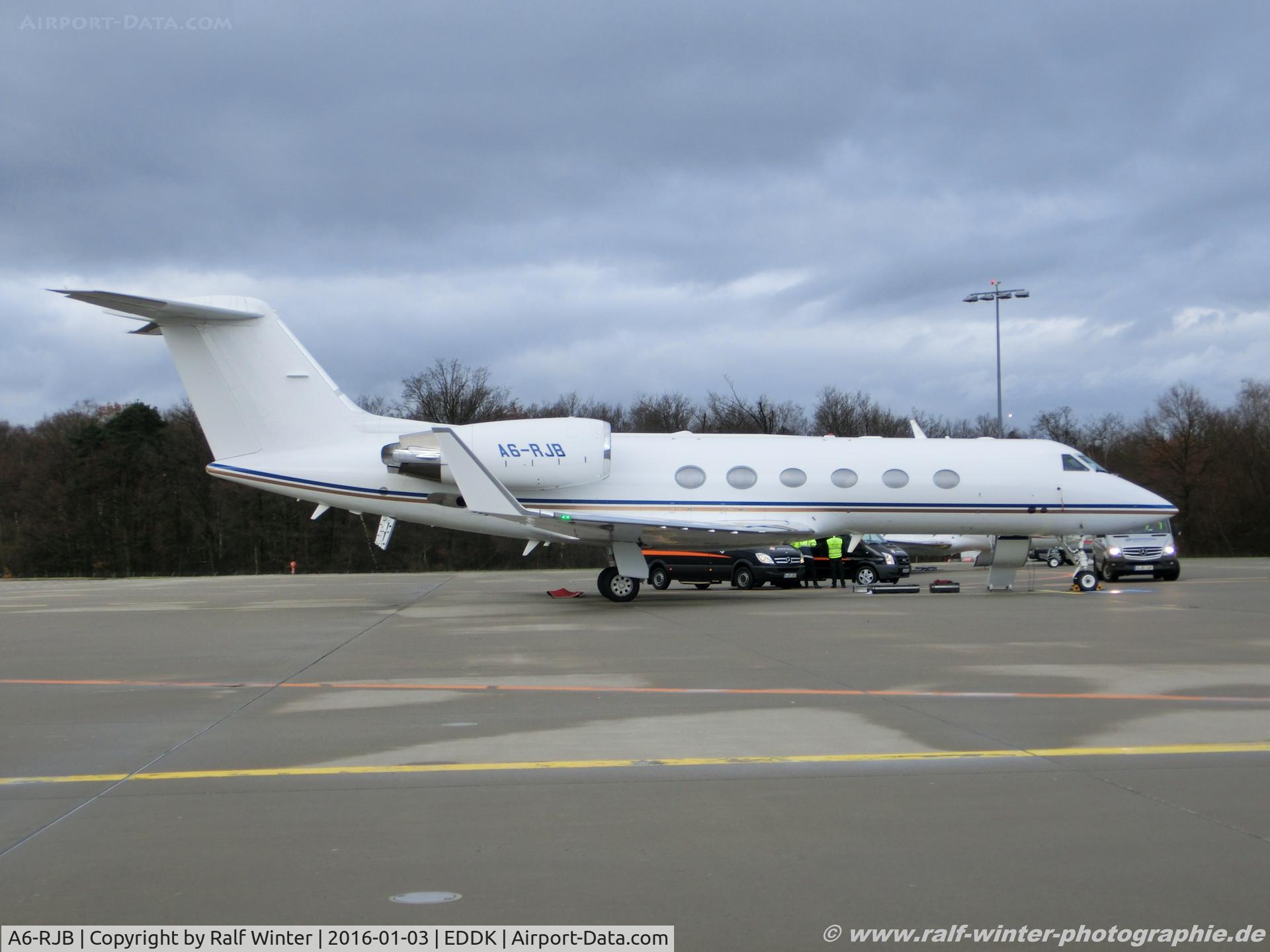 A6-RJB, 2003 Gulfstream Aerospace G-IV Gulfstream G300 C/N 1505, Gulfstream Aerospace G-IV G300 - ROJ Royal Jet - 1505 - A6-RJB - 03.01.2016 - CGN