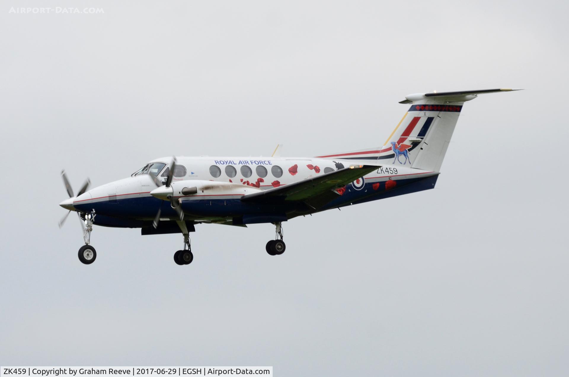 ZK459, 2007 Hawker Beechcraft B200GT King Air C/N BY-36, Landing at Norwich.