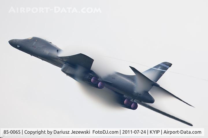 85-0065, 1985 Rockwell B-1B Lancer C/N 25, B-1B Lancer 85-0065 DY from 9th BS Bats 7th BW Dyess AFB, TX.    KYIP