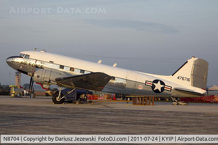 N8704, 1944 Douglas DC3C-S4C4G (TC-47B-30-DK) C/N 33048, Douglas DC-3C-S4C4G Yankee Doodle Dandy CN 33048 - Yankee Air Museum, N8704